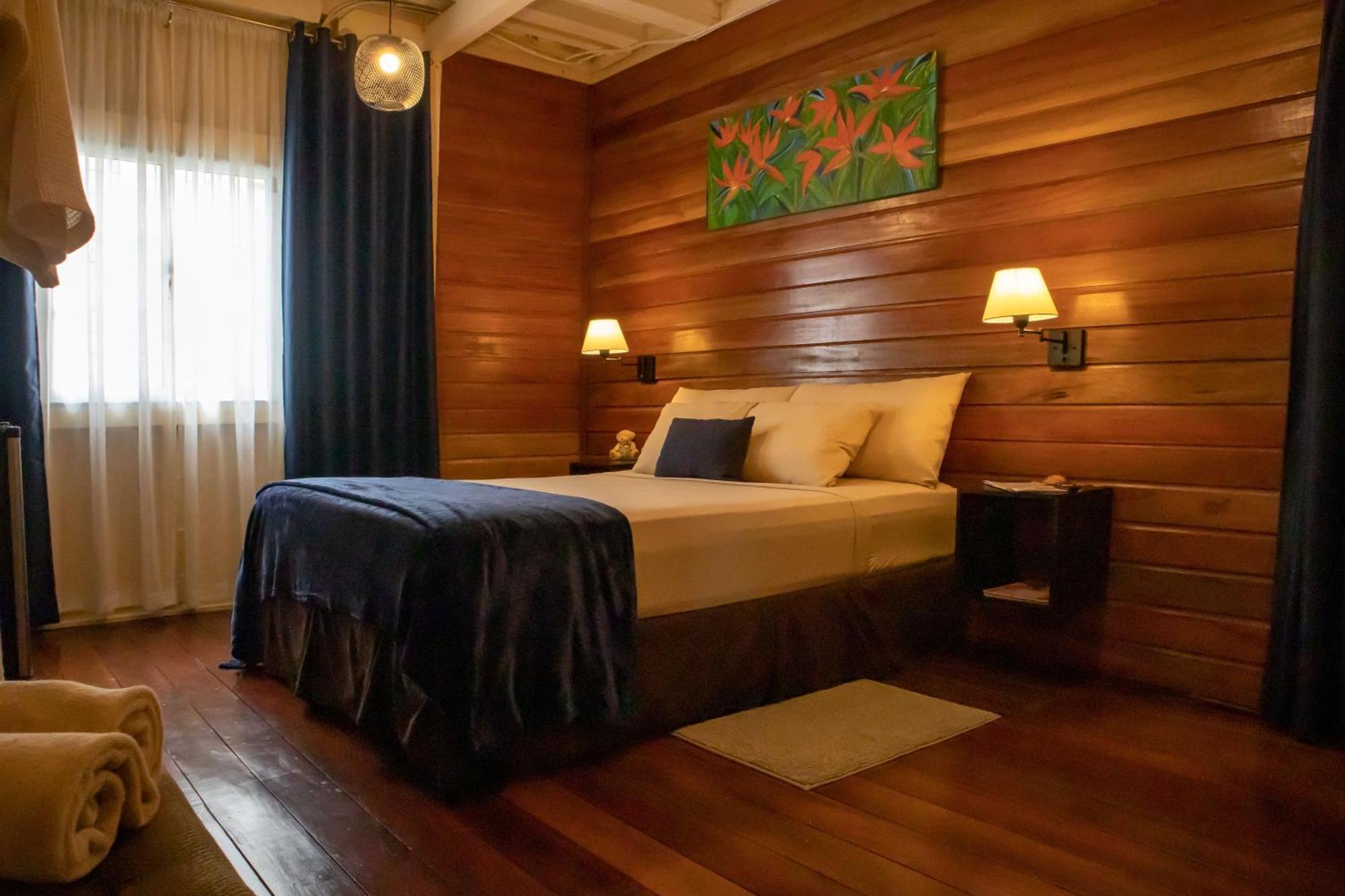 Prins Hendrik Suites Παραμαρίμπο Εξωτερικό φωτογραφία